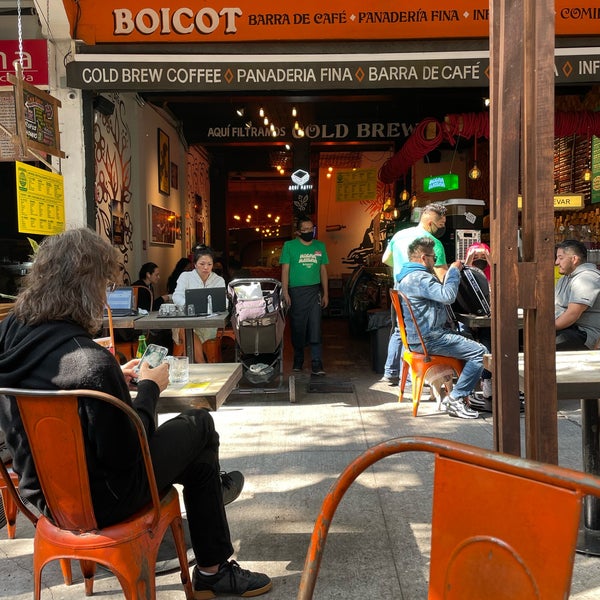 12/9/2021にLen K.がBoicot Caféで撮った写真