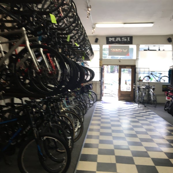 Photo taken at Avenue Cyclery by Len K. on 8/6/2017