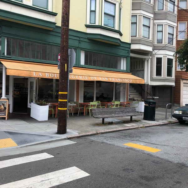 Foto tirada no(a) La Boulangerie de San Francisco por Len K. em 7/7/2019