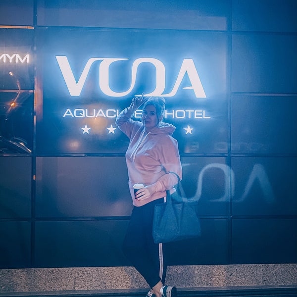Foto tirada no(a) VODA aquaclub &amp; hotel por K. KUZ&#39;MINA em 10/7/2020