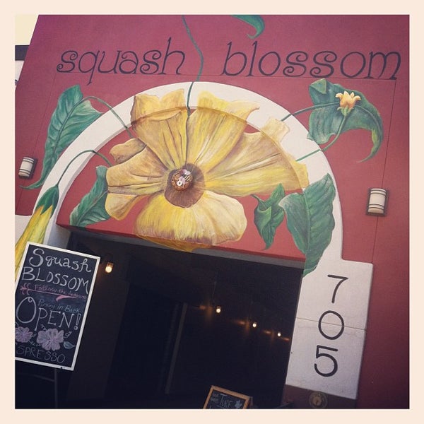 8/31/2012にMoniQueがSquash Blossomで撮った写真