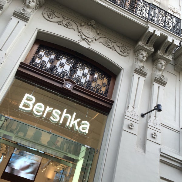 Supplement Huisdieren af hebben Bershka - Shoe Store in Valencia
