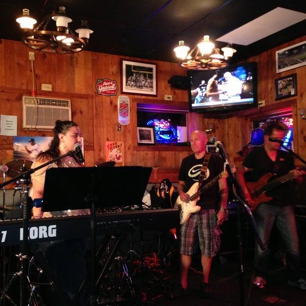 Rose Garden Restaurant in Upton