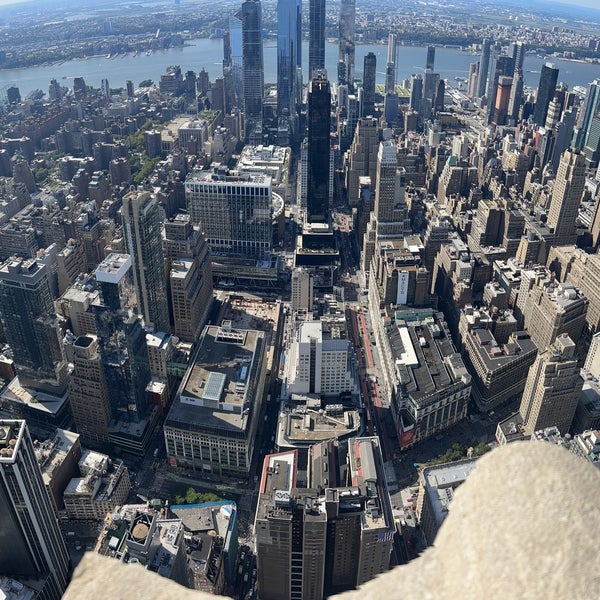 Foto tirada no(a) 86th Floor Observation Deck por Cheko A. em 9/2/2023