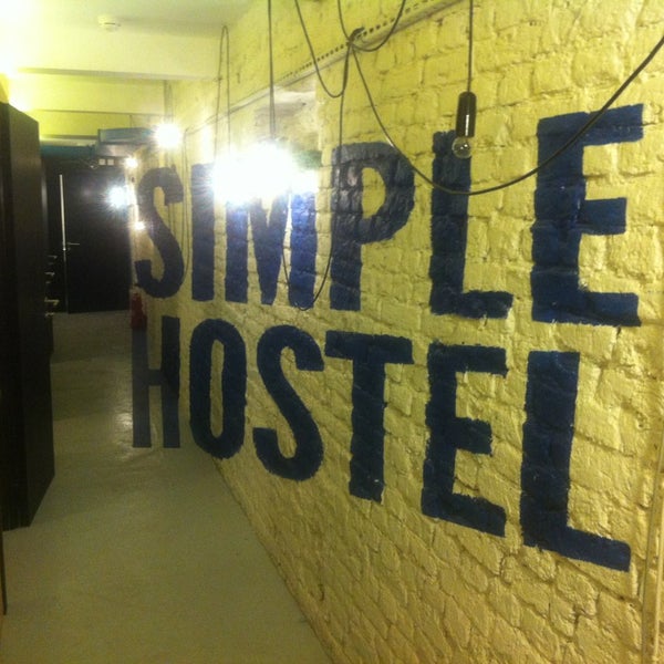 Foto diambil di Simple Hostel oleh Mary pada 11/28/2013