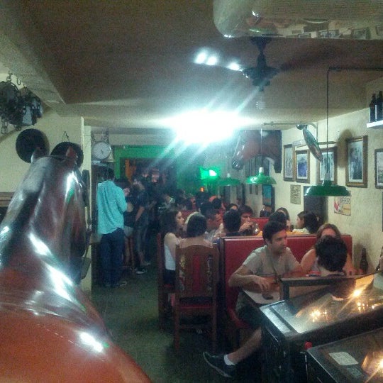 Foto tirada no(a) Saloon Pub &amp; Pinball por Newton U. em 2/3/2013