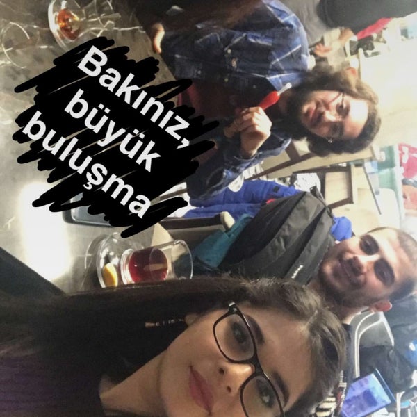 Foto diambil di Karaköy Nargile oleh Emin D. pada 3/12/2017