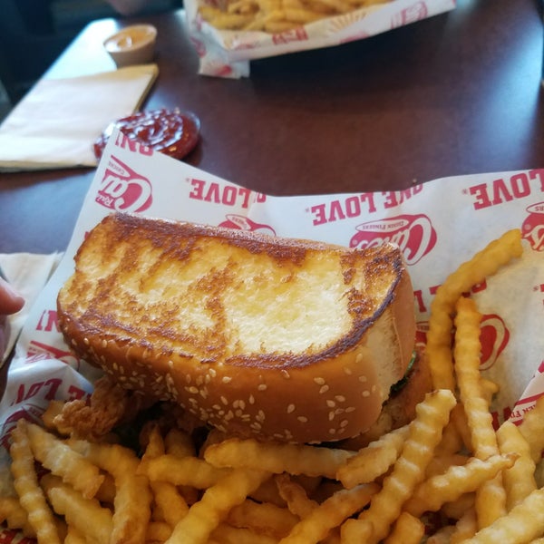 Photo taken at Raising Cane&#39;s Chicken Fingers by Jerry G. on 11/21/2017