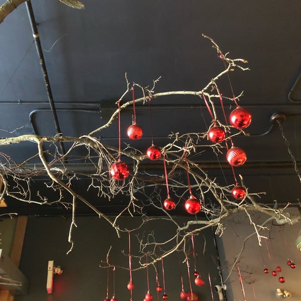 Foto tomada en Insomnia Restaurant and Lounge  por Nancy el 12/9/2018