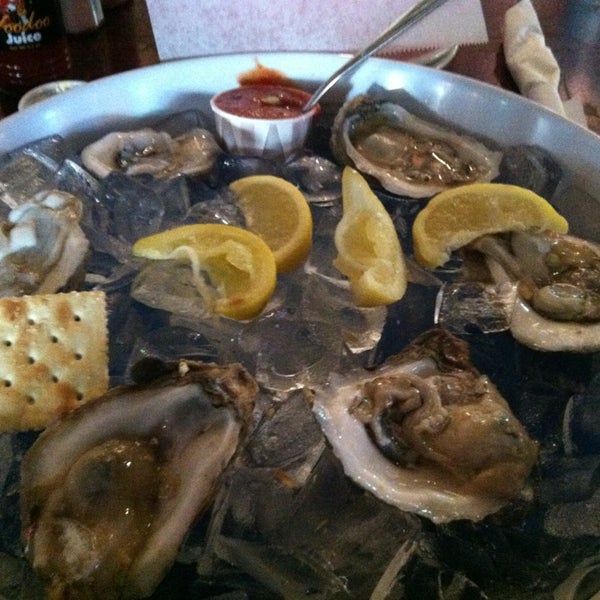 1/18/2013 tarihinde Skeeziyaretçi tarafından Jazz, A Louisiana Kitchen'de çekilen fotoğraf