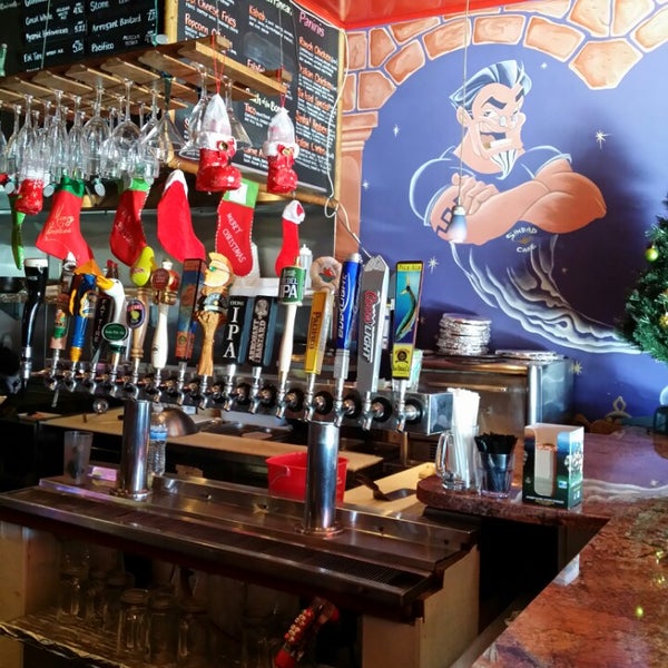 Foto tirada no(a) Sinbad Cafe &amp; Hookah Bar por B.A.Stoner 4. em 12/26/2013