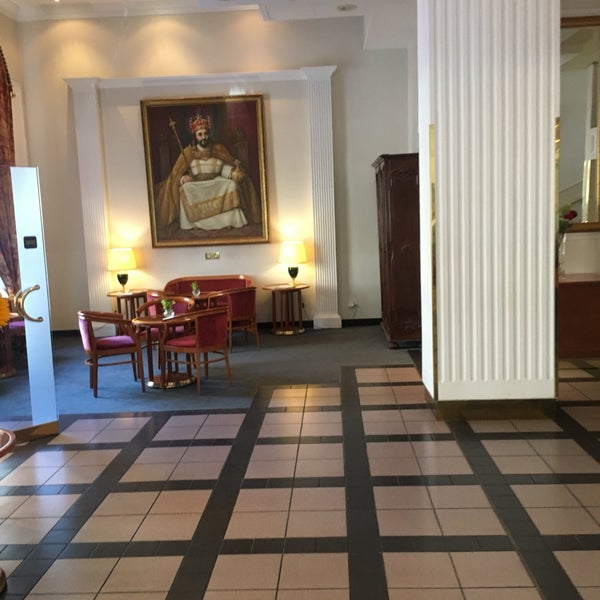 6/30/2018 tarihinde Sylvieziyaretçi tarafından Grand Hotel Bohemia'de çekilen fotoğraf