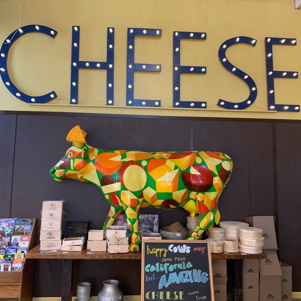 Foto tirada no(a) Wisconsin Cheese Mart por Sincere H. em 9/10/2019