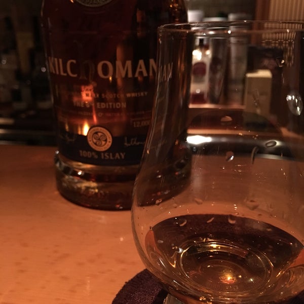 Photos At ワンショットバー かもん 片町1 6 6 Photos At ワンショットバー かもん 片町1 6 6