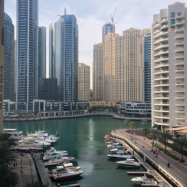 Снимок сделан в Address Dubai Marina пользователем Salem 1/17/2023