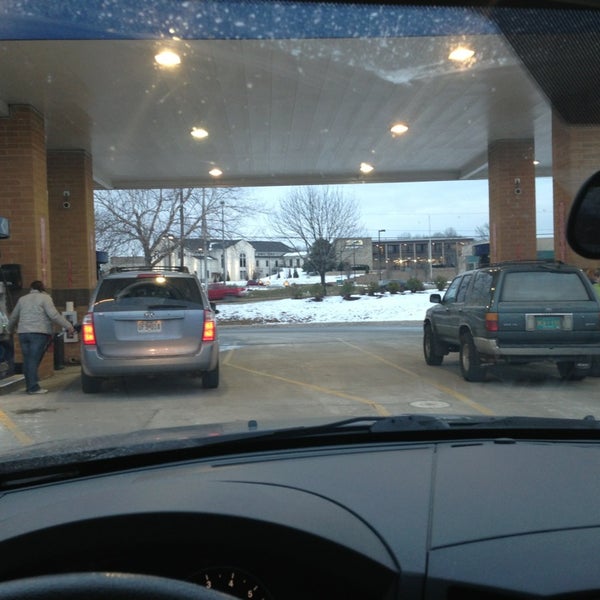 Sam's Club Gas Station 5080 N Oak Trfy