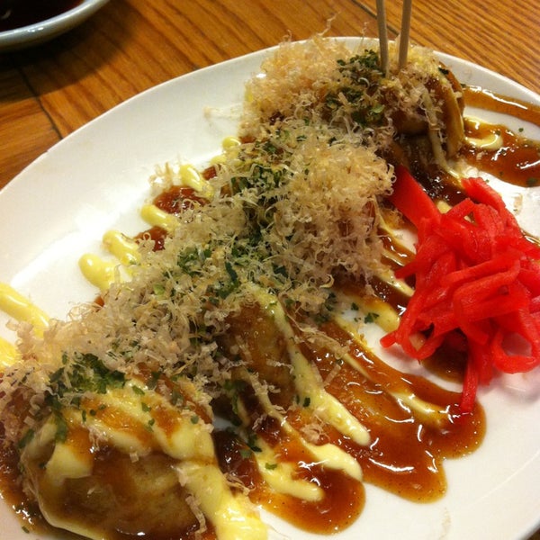 Снимок сделан в East Japanese Restaurant пользователем NezKo J. 12/25/2012