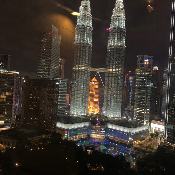 8/29/2022 tarihinde Yavuzziyaretçi tarafından SkyBar Kuala Lumpur'de çekilen fotoğraf