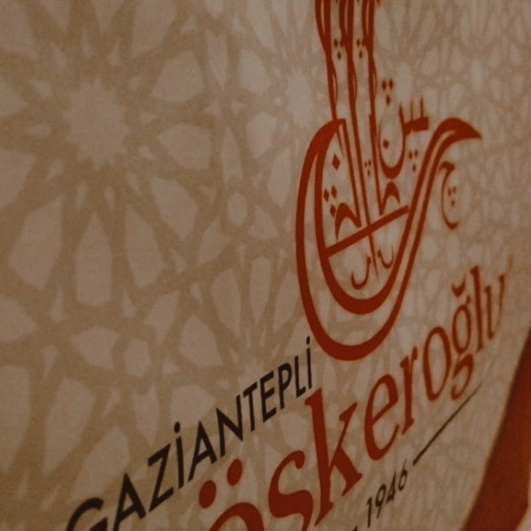 Foto tirada no(a) Köşkeroğlu Baklava &amp; Restaurant por 🧑‍🎤 em 4/30/2022
