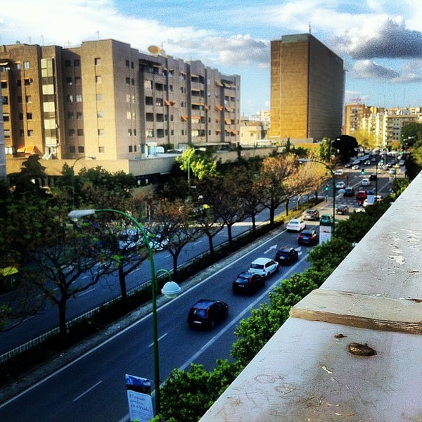 รูปภาพถ่ายที่ C.C. Nervión Plaza โดย VictoRoldan เมื่อ 4/2/2013