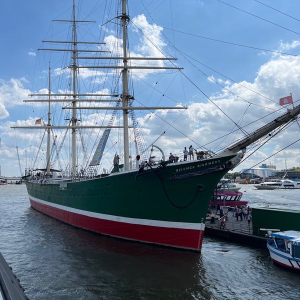 Rickmer Rickmers Boat or Ferry in Hamburg