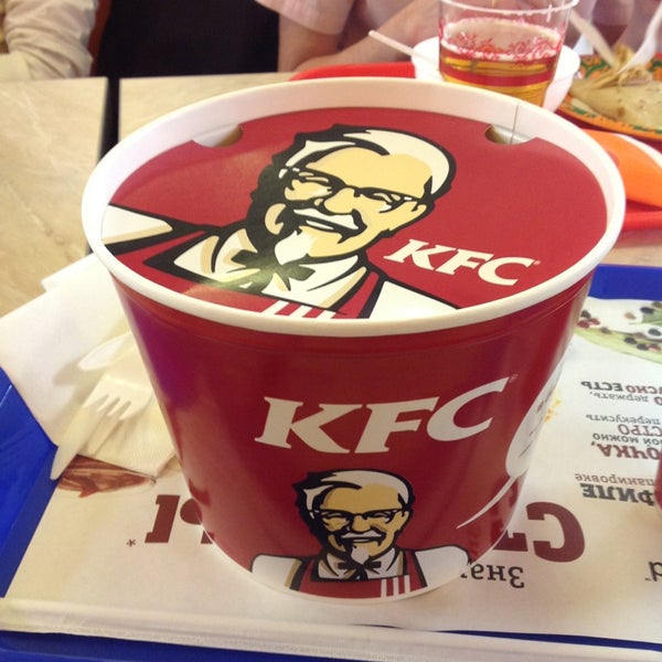 Photo prise au KFC par Gaga P. le1/2/2013
