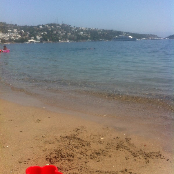 6/30/2017に👑ÖZLEM👑 E.がEda Balık &amp; Beach Türkbüküで撮った写真
