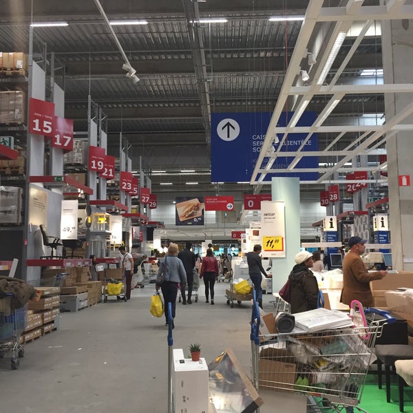 Photo taken at IKEA by Cara v. on 9/9/2017