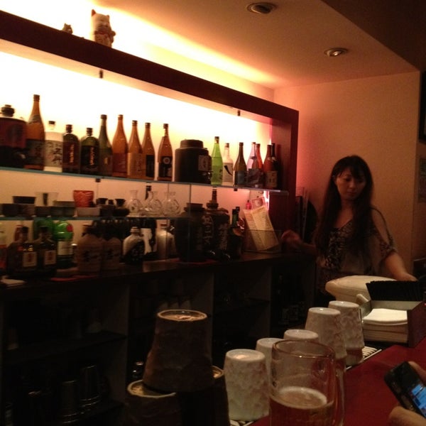 Foto tirada no(a) East Japanese Restaurant por ศศิ ร. em 7/14/2013