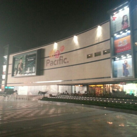 Mall cinema pacific