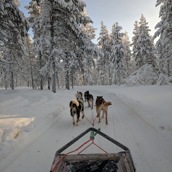 รูปภาพถ่ายที่ Kakslauttanen Arctic Resort โดย Heather P. เมื่อ 2/5/2018