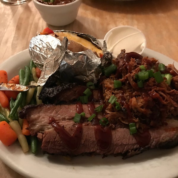 Photos At Firepit Bbq Smokehouse 1105 Hwy1 Frontage Rd