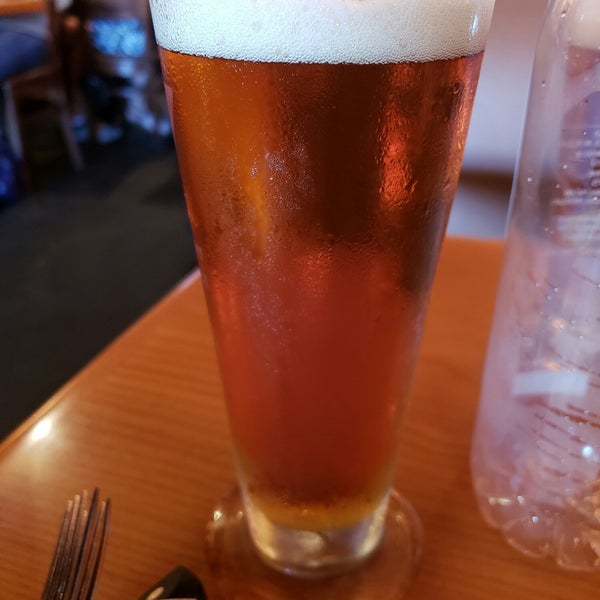 Photo taken at BJ&#39;s Restaurant &amp; Brewhouse by Michael W. on 7/23/2018