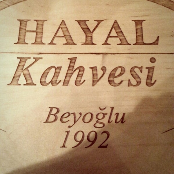 Hayal Kahvesi Beyoğlu Katip Mustafa Çelebi Meşelik Sok. No10 Taksim