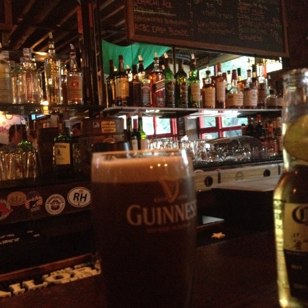 Foto tirada no(a) Manchester Pub por Luis M. em 8/14/2014