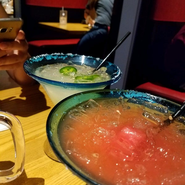 Photo taken at Chili&#39;s Grill &amp; Bar by Sis K. on 5/7/2017