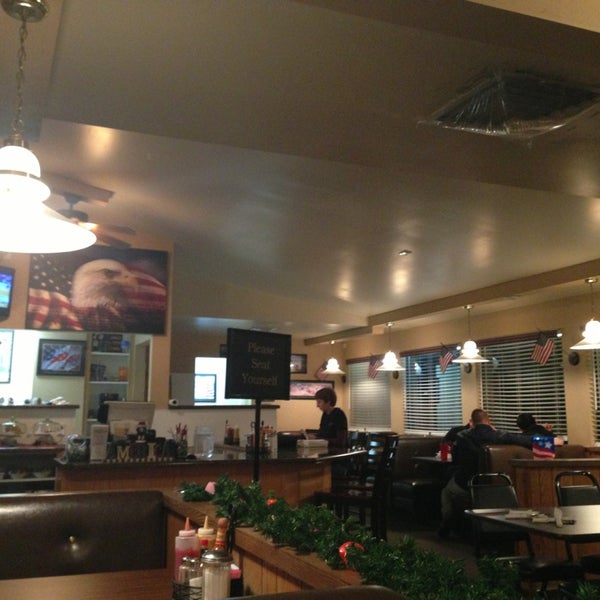 1/18/2013にPaulo L.がAll American Dinerで撮った写真