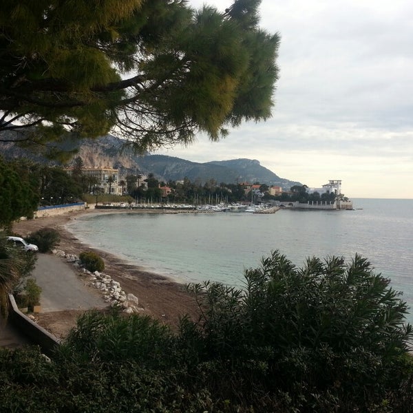 Photo prise au Hotel Royal-Riviera par David W. le3/15/2013