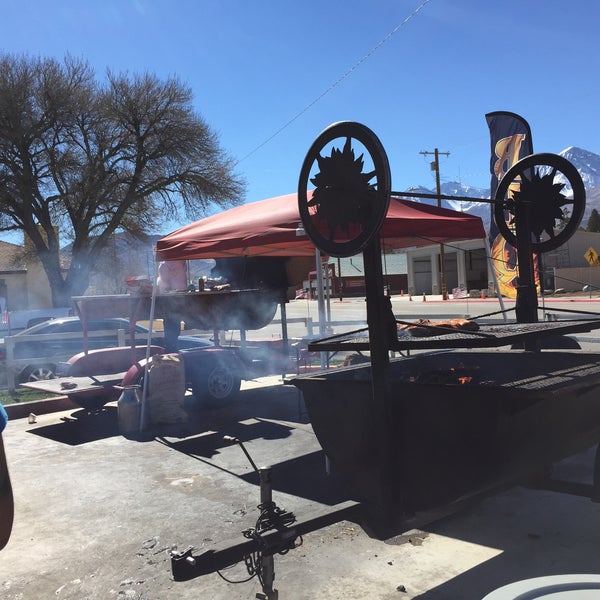 รูปภาพถ่ายที่ Copper Top BBQ โดย Meire เมื่อ 2/15/2015