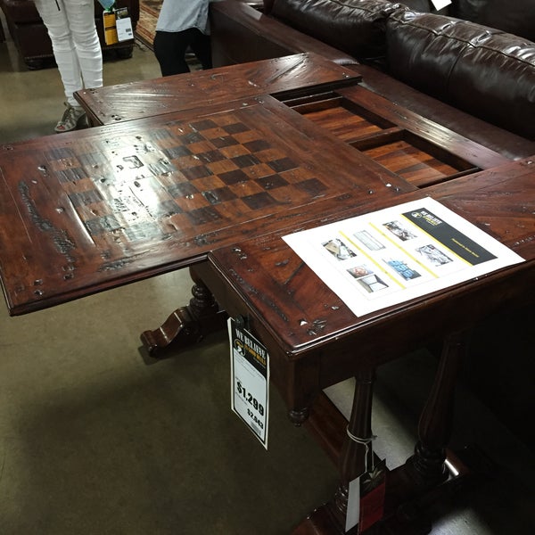 The Dump Furniture Outlet Oaks, PA