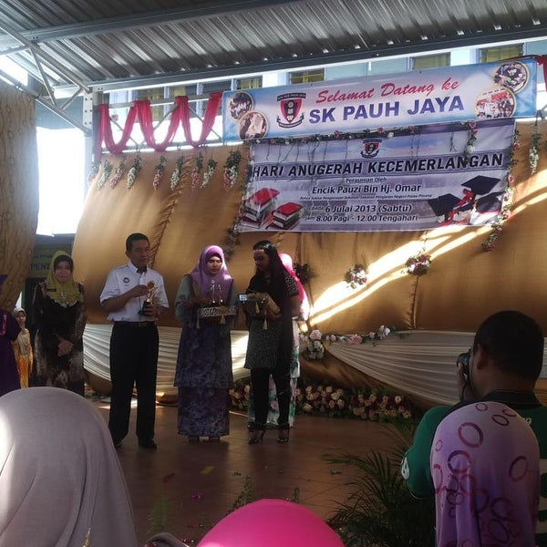 Photos At Sekolah Kebangsaan Pauh Jaya General College University
