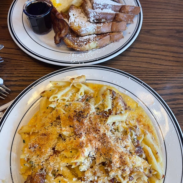 We love it! That’s why we keep coming back! Got chicken cheddar mac & cheese and brioche french toast! ❤️