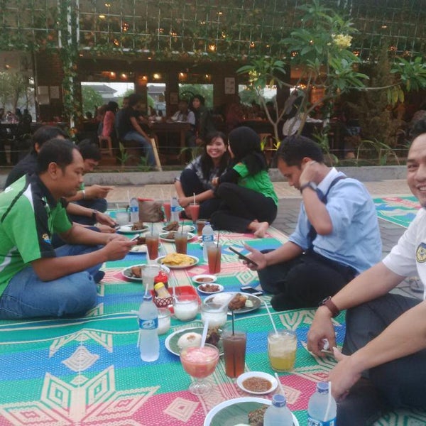 Photos At Bebek Kaleyo Grand Wisata Javanese Restaurant Photos At Bebek Kaleyo Grand Wisata Javanese Restaurant