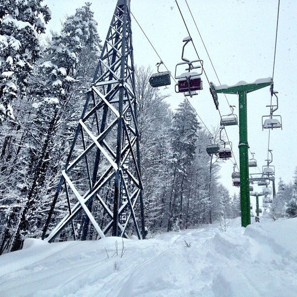 Снимок сделан в Ski Center Cerkno пользователем Vedran S. 2/24/2013