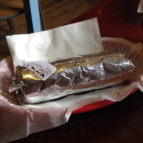 6/6/2014にGeetaがZapatista Burrito Barで撮った写真