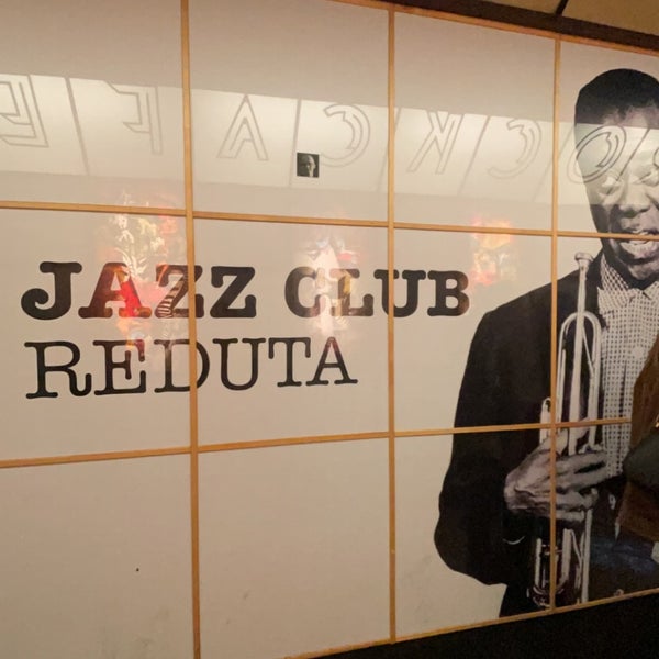 รูปภาพถ่ายที่ Reduta Jazz Club โดย Mohammed เมื่อ 12/9/2022