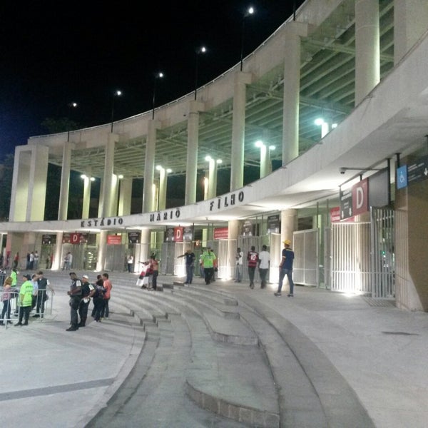 Foto diambil di Estádio Jornalista Mário Filho (Maracanã) oleh Gleyson S. pada 10/29/2014