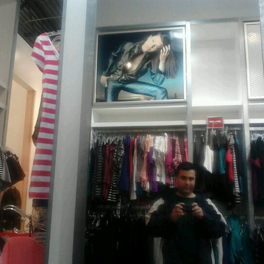 guess outlet potomac mills