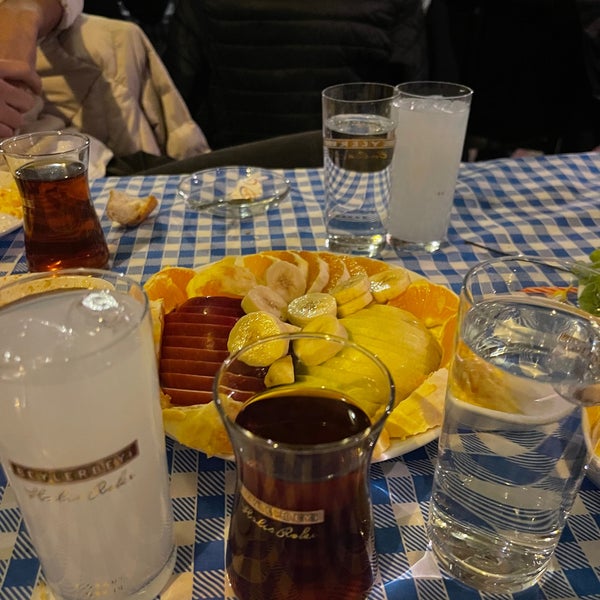 Photo taken at Kumsal &amp; İnci Restaurant by Burak B. on 3/29/2022