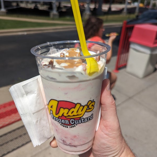 Andy's Frozen Custard Ice Cream Parlor in Branson